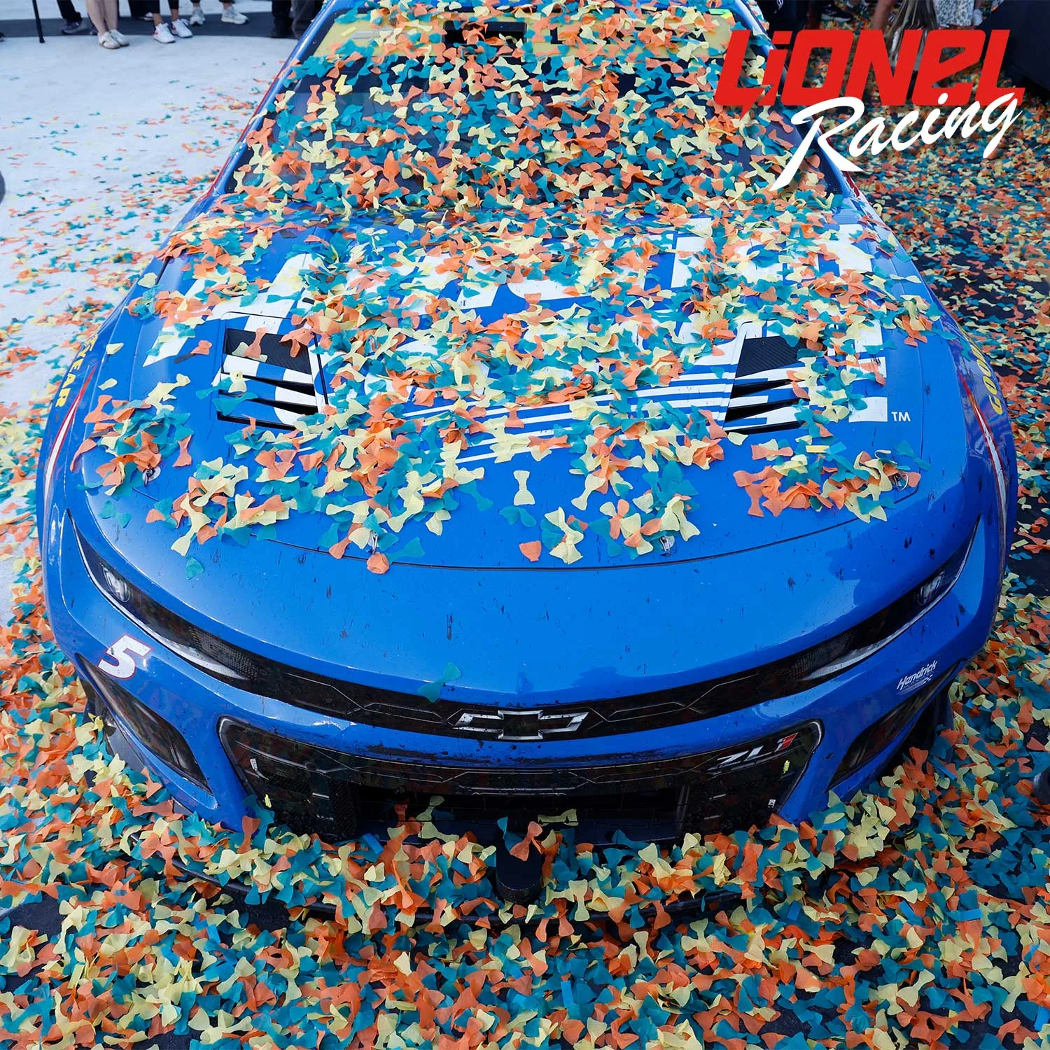 Kyle Larson ELITE Phoenix Championship Raced Version 1:24 2025 Diecast Car Preorder - Currently Projected September - Image 6